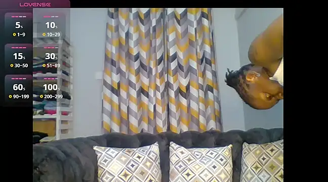 Petite 254 online show from 16, 3, 2025