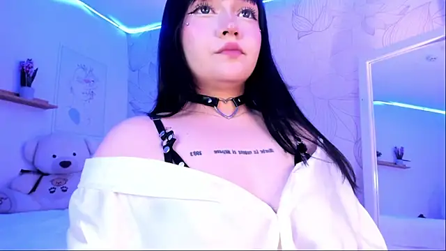 Snapshot of DanielaRuizz chatting on 21, 1, 2025 DanielaRuizz online show from 21, 1, 2025