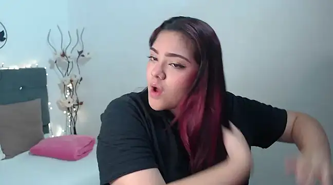 KathyGonzalez online show from 28, 2, 2025