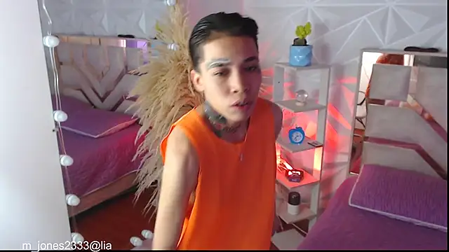 Jonesliam23 online show from 22, 9, 2025