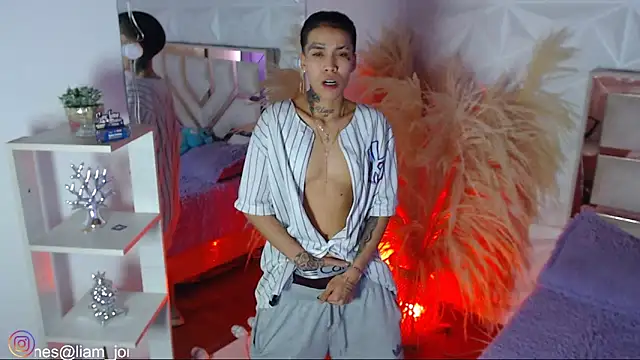 Jonesliam23 online show from 10, 2, 2026