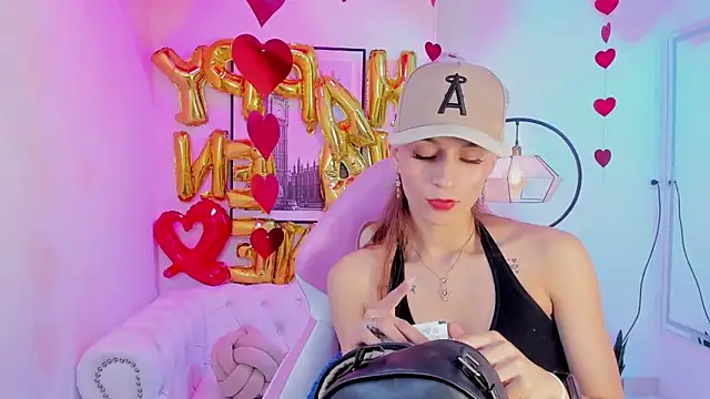 Tamara slimx online show from 13, 2, 2025