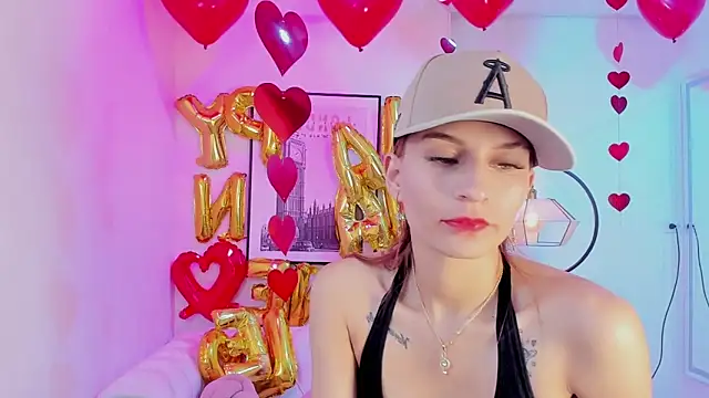 Tamara slimx online show from 13, 2, 2025