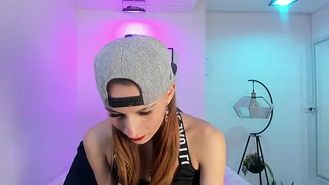 Tamara slimx online show from 16, 3, 2025