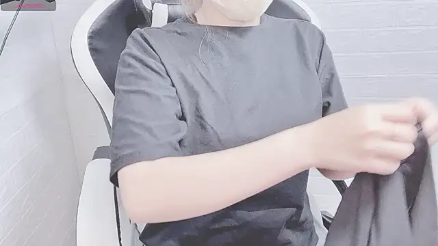 JessicaKale online show from 5, 3, 2025