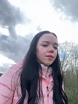 Vanesskaa online show from 5, 4, 2026