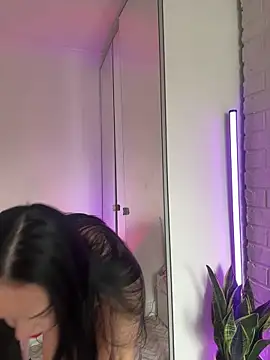 Vanesskaa online show from 15, 4, 2026