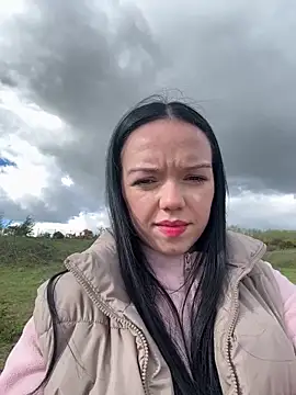 Vanesskaa online show from 18, 4, 2026