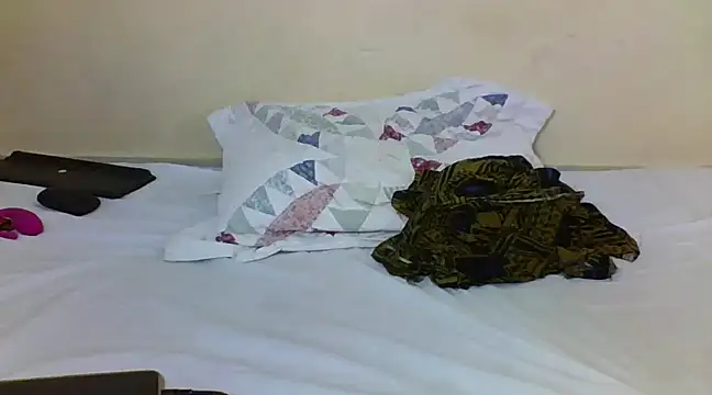 Snapshot of preettys56 chatting on 24, 2, 2025 preettys56 online show from 24, 2, 2025