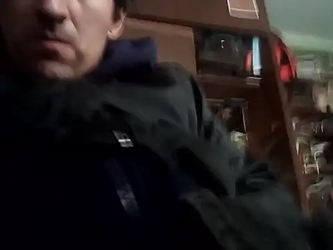 Snapshot of SilverMarquez1990 chatting on 23, 3, 2026 SilverMarquez1990 online show from 23, 3, 2026