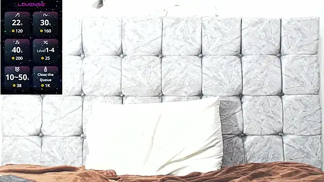 Snapshot of swimmer_summer chatting on 17, 12, 2024 swimmer summer online show from 17, 12, 2024