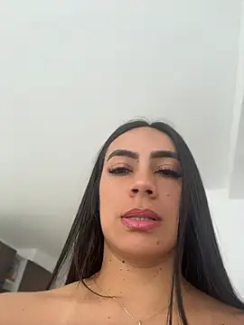 LauraCadwell online show from 12, 6, 2026
