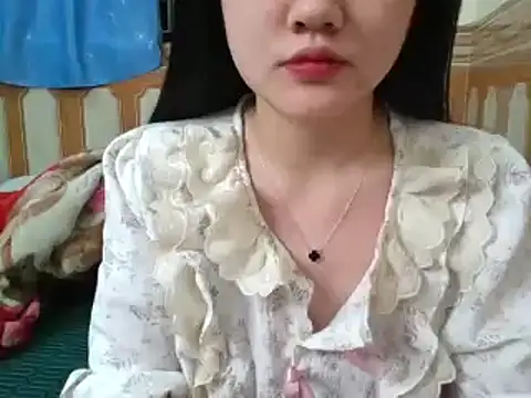 Yin-girl online show from 16, 2, 2025