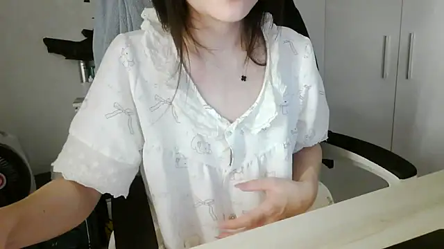 Yin-girl online show from 28, 2, 2026