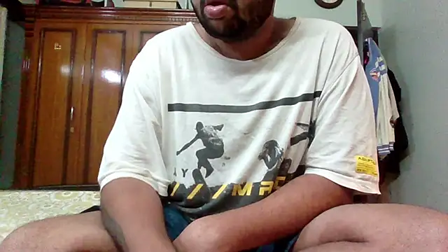 whoreboi98 online show from 19, 12, 2024