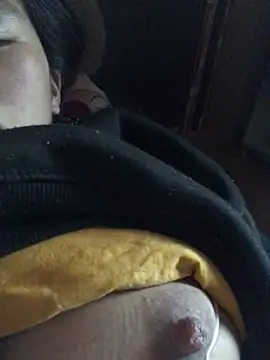 Snapshot of xotm chatting on 1, 2, 2025 xotm online show from 1, 2, 2025