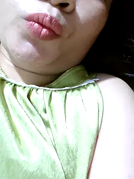 Snapshot of _Mira_69_ chatting on 8, 6, 2026 Mira 69 online show from 8, 6, 2026