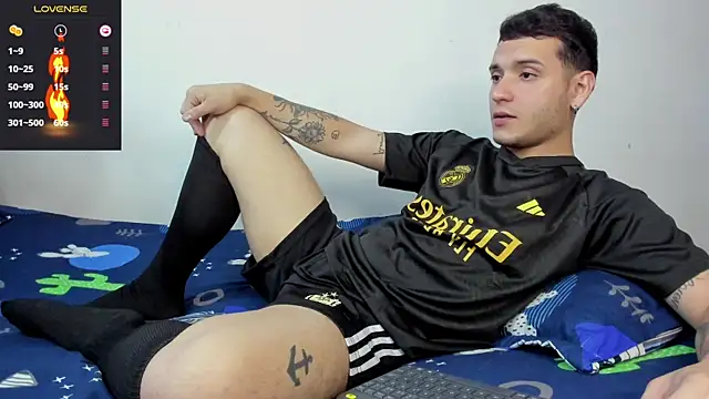 Snapshot of Noha_white chatting on 19, 1, 2025 Noha white online show from 19, 1, 2025