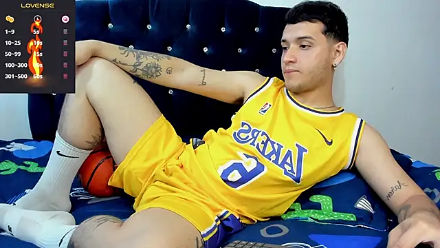 Snapshot of Noha_white chatting on 10, 2, 2025 Noha white online show from 10, 2, 2025