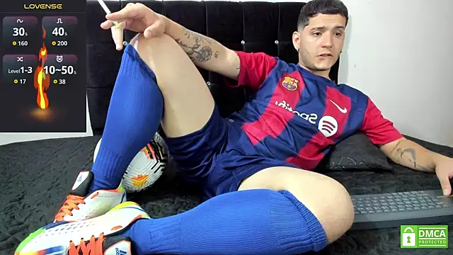 Snapshot of Noha_white chatting on 13, 10, 2025 Noha white online show from 13, 10, 2025