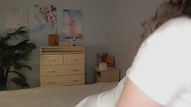 cosmosbaby online show from 13, 9, 2025