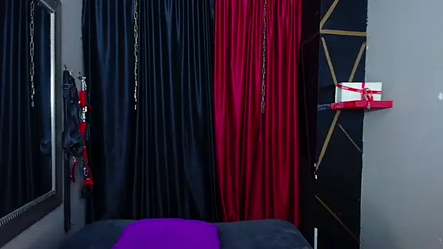 AvaLusty online show from 3, 3, 2025