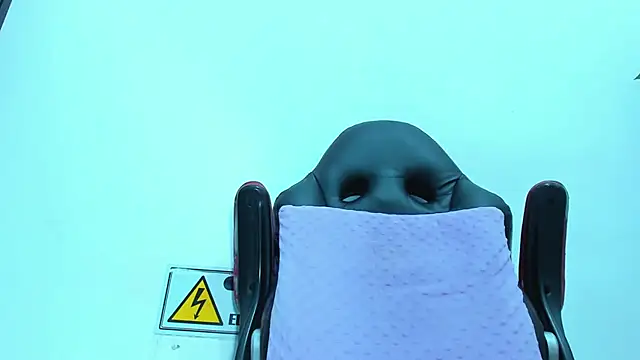 Briyit Doll online show from 22, 2, 2025