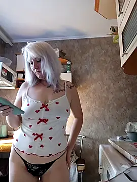 Snapshot of Tina_Alev chatting on 15, 9, 2025 Tina Alev online show from 15, 9, 2025