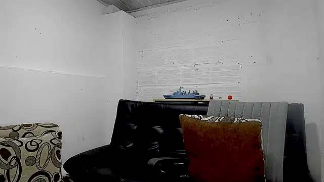 Snapshot of Himoreno25 chatting on 9, 3, 2025 Himoreno25 online show from 9, 3, 2025