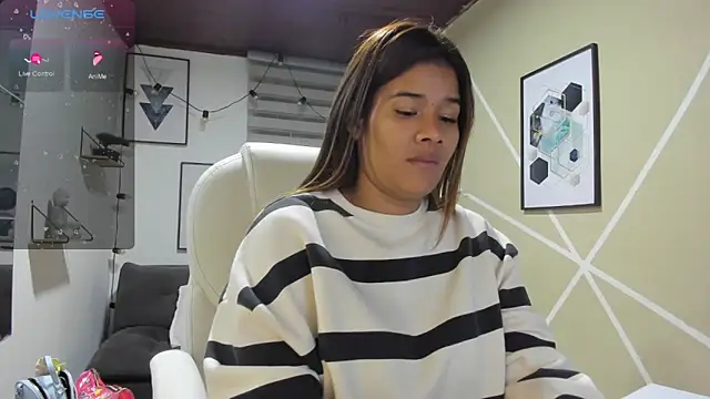 Enma  clark online show from 24, 4, 2026