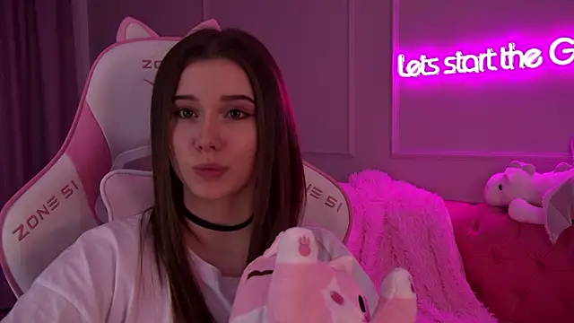 DianaVert online show from 19, 2, 2025