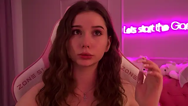 DianaVert online show from 24, 2, 2025