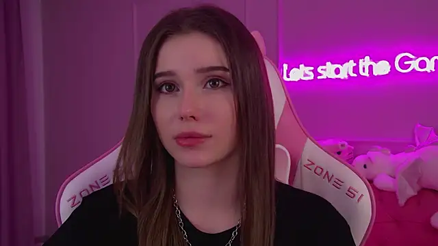 DianaVert online show from 5, 3, 2025