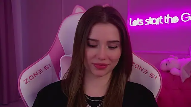 DianaVert online show from 5, 3, 2025