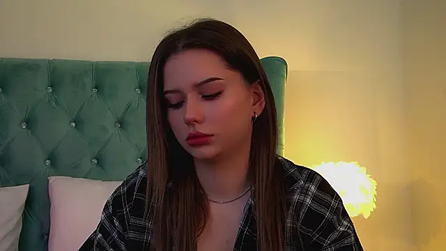 Snapshot of DianaVert chatting on 11, 5, 2026 DianaVert online show from 11, 5, 2026