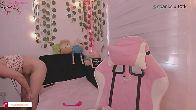 moonliiiight1 online show from 15, 2, 2025