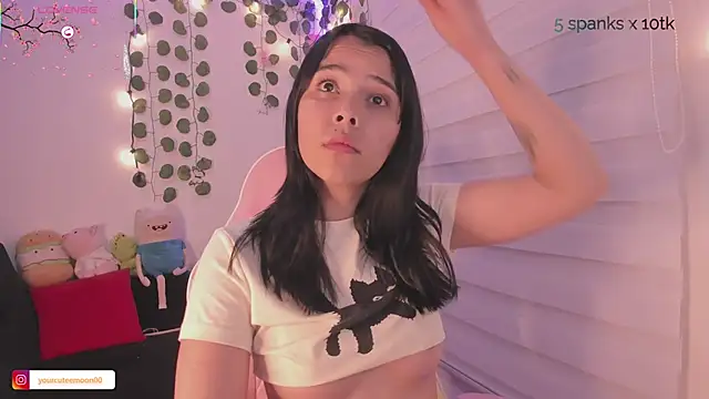 moonliiiight1 online show from 11, 3, 2025