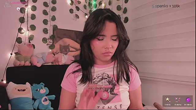 moonliiiight1 online show from 16, 1, 2026