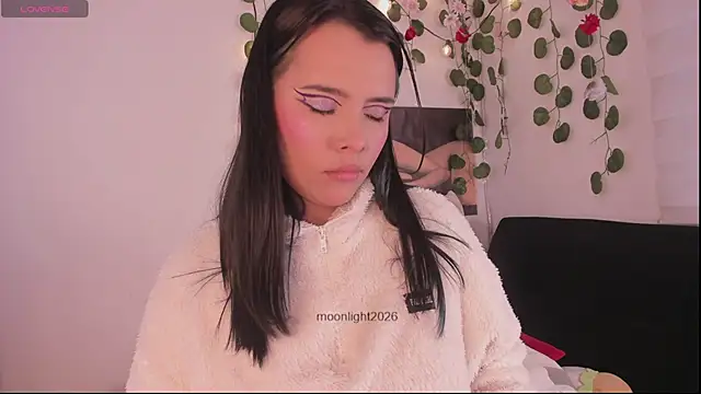 moonliiiight1 online show from 16, 2, 2026