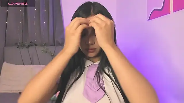 Snapshot of emy_bonita1 chatting on 21, 12, 2024 emy bonita1 online show from 21, 12, 2024