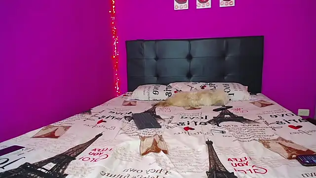 Snapshot of Zaratattoox chatting on 10, 1, 2025 Zaratattoox online show from 10, 1, 2025