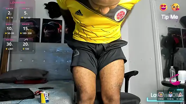 Snapshot of Hardboy_latin chatting on 18, 6, 2026 Hardboy latin online show from 18, 6, 2026