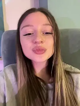 Kimsweet7 online show from 9, 1, 2025