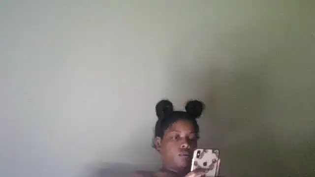 CaramelGoddessxoxo online show from 6, 8, 2026