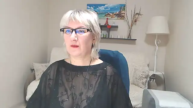 FleurMays online show from 10, 2, 2025