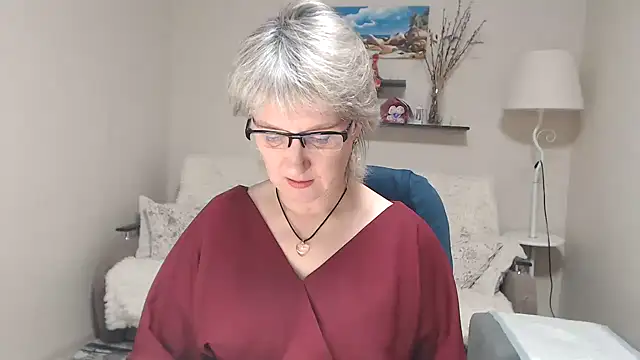 FleurMays online show from 2, 12, 2025