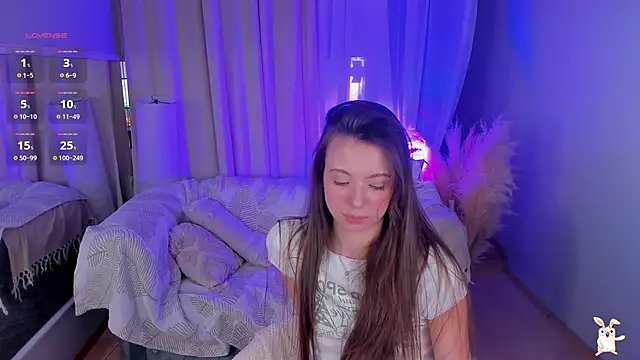 Goldy Grace  online show from 19, 2, 2025