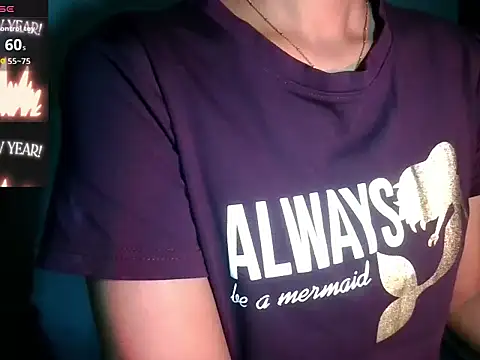Snapshot of glowybekwa chatting on 7, 1, 2026 glowybekwa online show from 7, 1, 2026