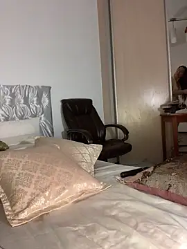 Goddess Squirt  online show from 24, 6, 2026