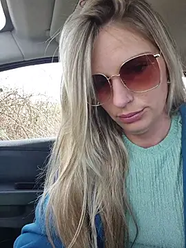 Lydie off online show from 26, 3, 2026